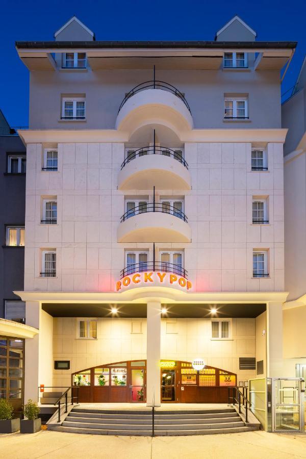 Rockypop Grenoble Hotel ภายนอก รูปภาพ